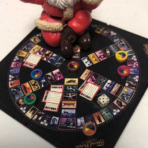 VINTAGE 1997 Santa playing Trivial Pursuit Ornament - Picture 2 of 6